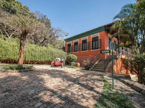 Fazenda de 1888 com 108,9 ha no Circuito das Águas – foto 2